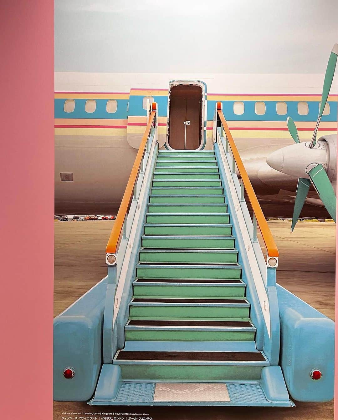 中西結梨花のインスタグラム：「#ウェスアンダーソンすぎる風景展」