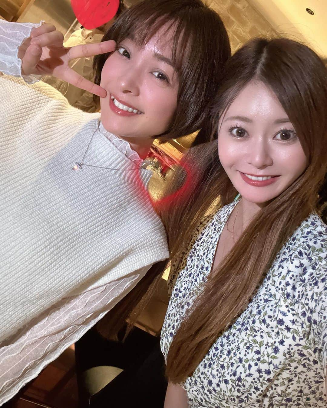 葵百合香（八田愛梨）さんのインスタグラム写真 - (葵百合香（八田愛梨）Instagram)「麻布十番pentolaCで会食✨ 美味しいお鍋と創作料理が最高でした☺️🫶 店内のあらゆるところにクロムハーツのコレクションがあってオシャレすぎてビックリ☺️💕 貴重な機会をありがとうございました🥰 #葵百合香 #av女優 #セクシー女優 #麻布十番グルメ  #クロムハーツ #コロッケさん #会食 #港区グルメ」5月27日 10時22分 - aoi_yurika