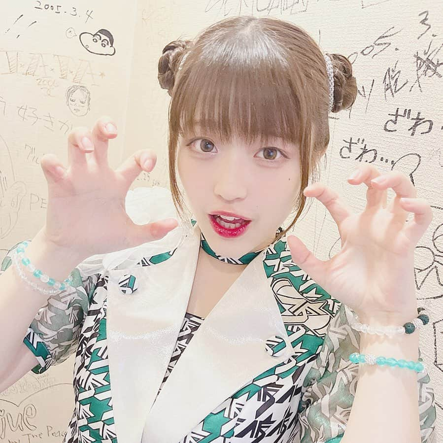 鈴木芽生菜さんのインスタグラム写真 - (鈴木芽生菜Instagram)「美味しく食べてあげる🧸  #ヘアアレンジ #ボブアレンジ #クマさん #お団子ヘア #お団子アレンジ #アイドル #アプガ」5月27日 10時51分 - uugirl_new_meina