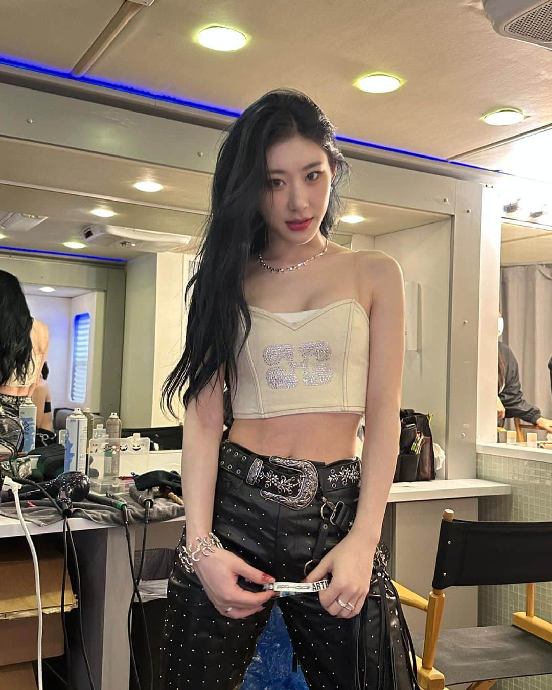 ITZYさんのインスタグラム写真 - (ITZYInstagram)「HITC🦋」5月27日 11時28分 - itzy.all.in.us