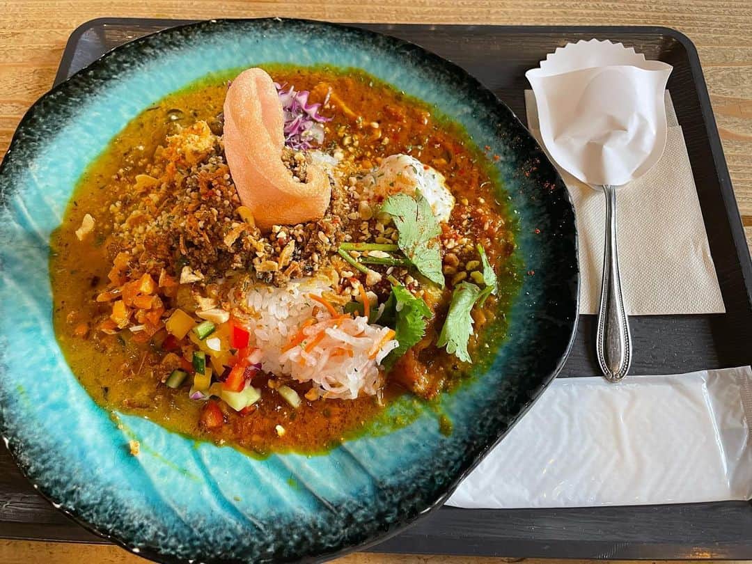 のインスタグラム：「スパイシーカリー大陸  久しぶり。」