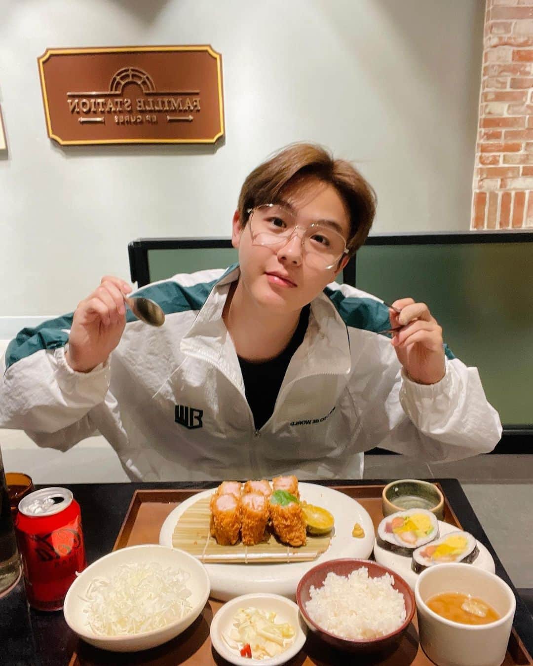 インジュン のインスタグラム：「입천장 까질만큼 바싹한 돈카츠가 좋아 韓国で食べる日本しきのトンカツ」