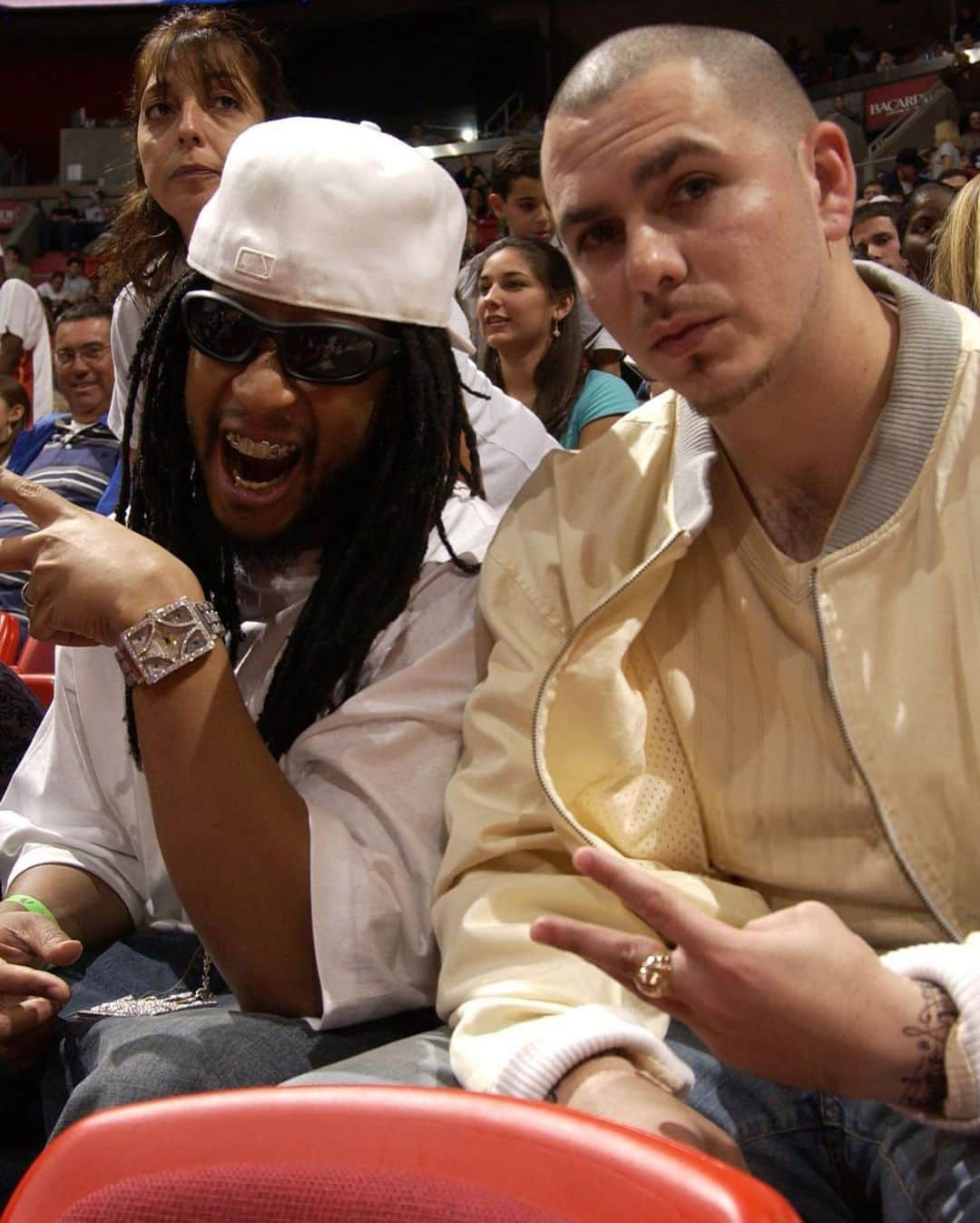 ピットブルさんのインスタグラム写真 - (ピットブルInstagram)「#fbf Me and @liljon always been getting the world JUMPIN… daleee」5月27日 12時03分 - pitbull