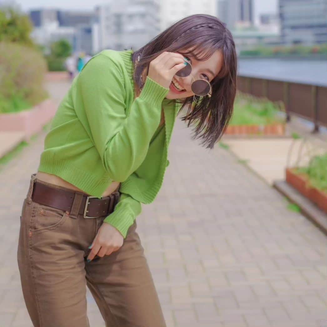 のインスタグラム：「💚」
