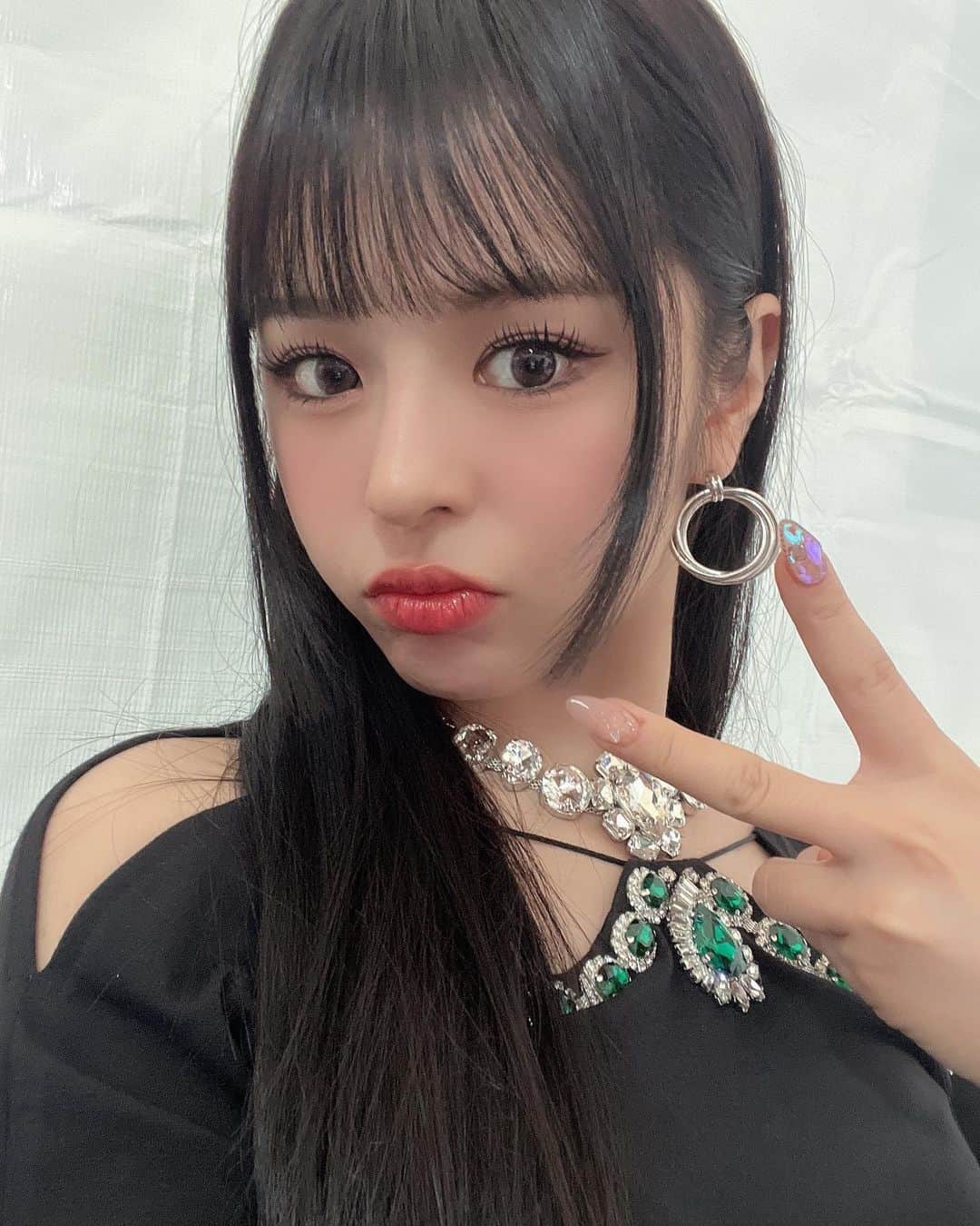EVERGLOWのインスタグラム：「[📸Today EVERGLOW]   23.05.27 #드림콘서트  오늘의 에버글로우💜  #EVERGLOW #에버글로우 #이유 #시현 #미아 #온다 #아샤 #이런」