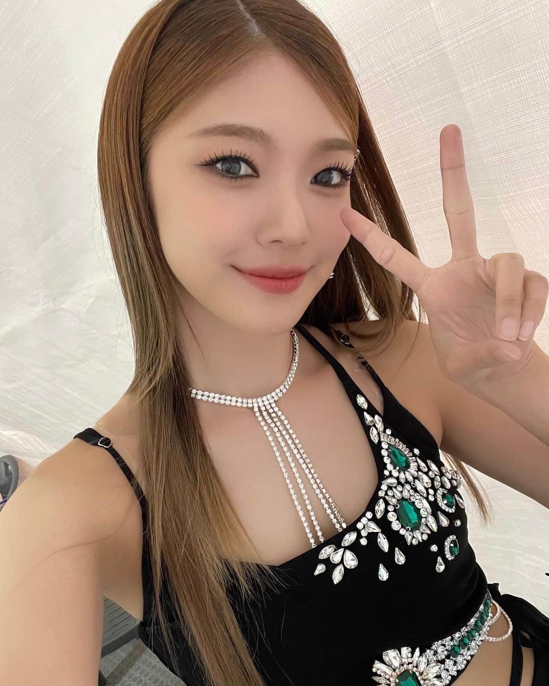 EVERGLOWのインスタグラム：「[📸Today EVERGLOW]   23.05.27 #드림콘서트  오늘의 에버글로우💜  #EVERGLOW #에버글로우 #이유 #시현 #미아 #온다 #아샤 #이런」