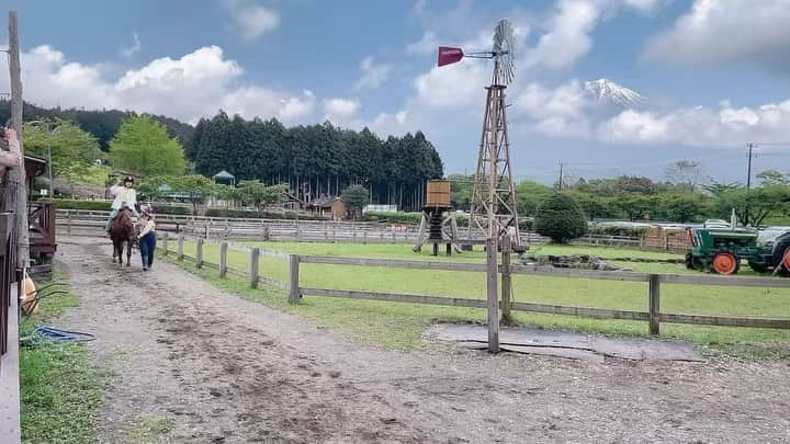 原奈津子のインスタグラム：「🗻🗻🐎🐎🗻🗻🐎🐎」