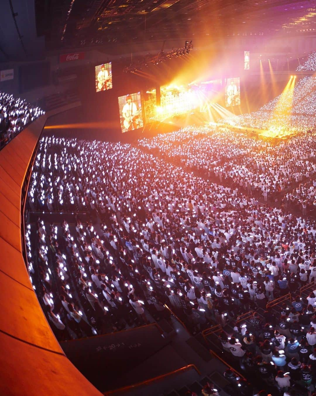 BUMP OF CHICKENさんのインスタグラム写真 - (BUMP OF CHICKENInstagram)「2023/5/27 BUMP OF CHICKEN TOUR 2023 be there @ SAITAMA SUPER ARENA  Photo by @yoshiharuota  #bethere」5月27日 22時25分 - bumpofchickenofficial