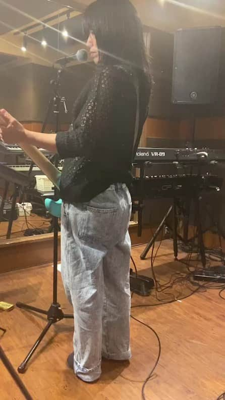 Ritsukoのインスタグラム：「いよいよ明日です！ 明日は珍しくソロでベースを弾きます🎸🔥 対バン豪華です✨  バンド活動と作家活動が忙しすぎるので (もちろん主婦業も)  これ終わったらソロはしばらく封印。 よっぽどなことに誘われない限りはやらないかも。  みなさんにお会い出来るのを楽しみにしています。  🎫チケット https://www.loft-prj.co.jp/schedule/west/248502  5/28(日) Loft PlusOne West 『魅惑の梅月3マンショー』 OPEN 18:30 / START 19:00  ADV ¥3,500（＋1オーダー）  【出演】  浜崎容子(アーバンギャルド)  マリアンヌ東雲(キノコホテル)  Litsuko(mophing people/ex少年ナイフ)   #litsuko #少年ナイフ #mophingpeople #アーバンギャルド #浜崎容子 #キノコホテル #マリアンヌ東雲 #loftplusonewest」