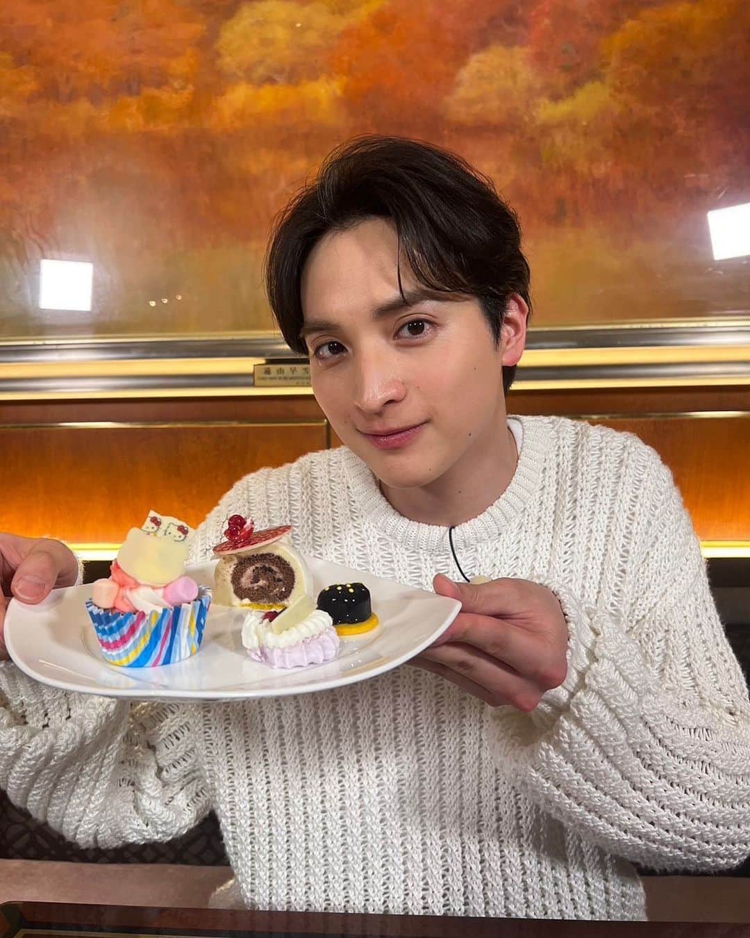 一ノ瀬颯のインスタグラム：「♚ ♚ #王様のブランチ 👑 今日もありがとうございましたー！！ ほんとにめっちゃ美味しかったし勉強になったし楽しかったです☺️ ♚ ♚ ♚ #王様のブランチ #ブランチ #ブランチノ瀬颯 #キティノ瀬颯 #スタイノ瀬颯 #小学生ノ瀬颯 #ソルギノ瀬颯 #一ノ瀬颯」