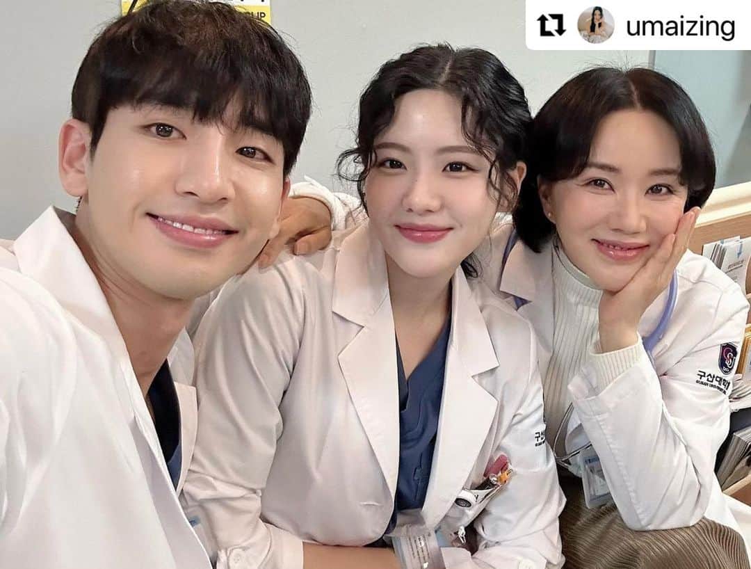 のインスタグラム：「정숙x소라x정민 행복하길🙏🏻 #닥터차정숙 10시 30분 기다려주세요 @jtbcdrama」