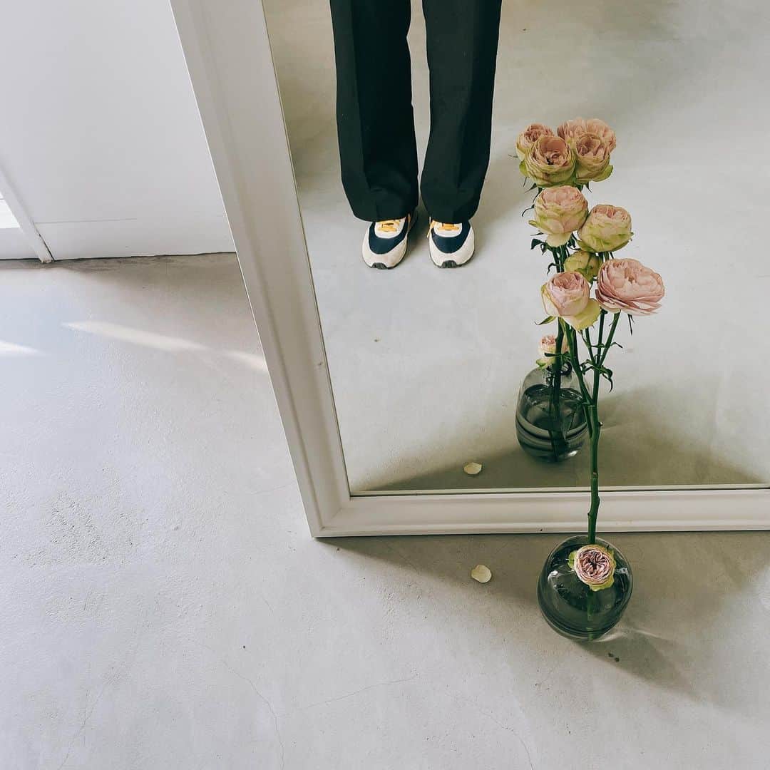 のインスタグラム：「#💐 #私服」