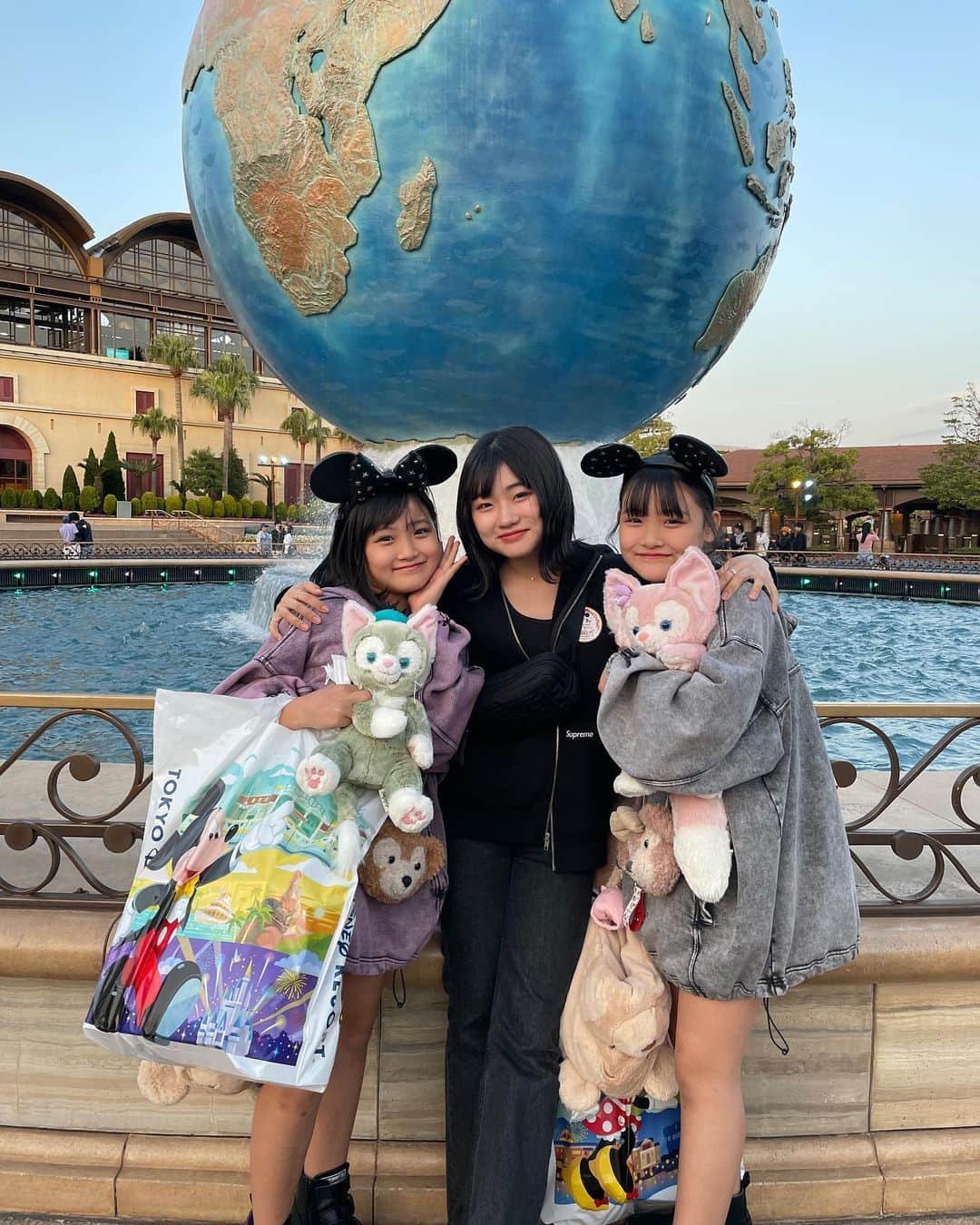 atukiyoさんのインスタグラム写真 - (atukiyoInstagram)「ディズニーの写真また載せちゃう♪