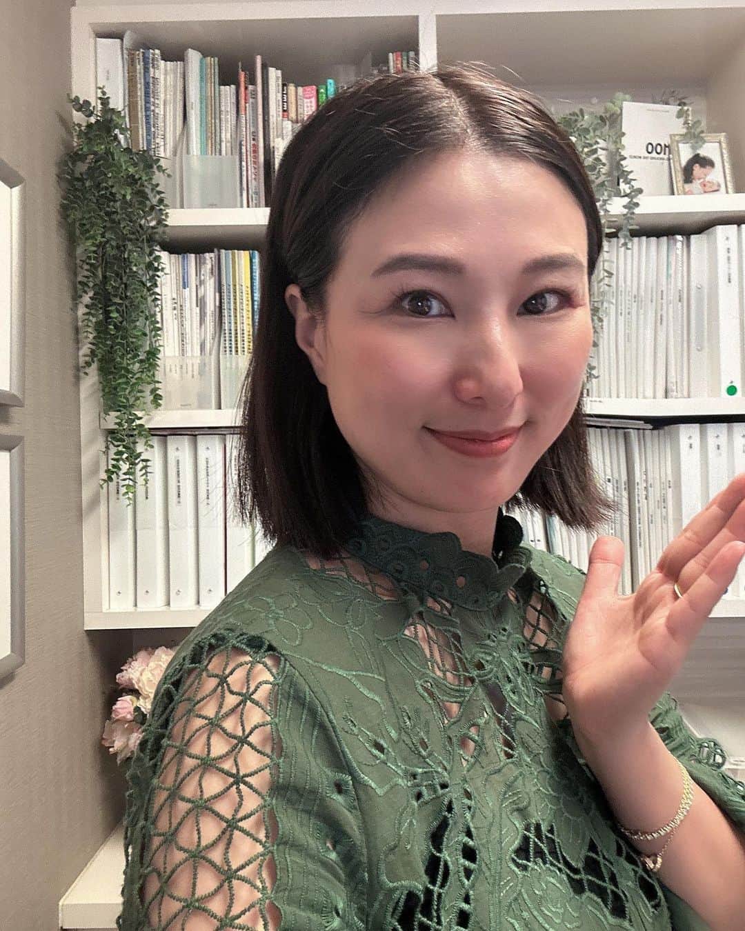 西口理恵子のインスタグラム：「今年の【美人収納セミナー　書類管理編】 5/19.23.25.27 無事全日終了しました❤️  ご参加いただいたすべての皆様 ありがとうございました😍  これからLINEオープンチャットでファイリングフォローしてまいります🎵 6月30日までにファイリングすべて終わらせましょうね😍✨  来年5月も開催しますので、まだ受けてない！という整理収納アドバイザーの方、一般の方 ぜひ来年お越しくださいませ😍✨」