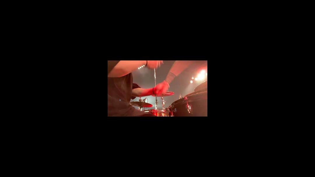 Natsuのインスタグラム：「life  #drummerlife」