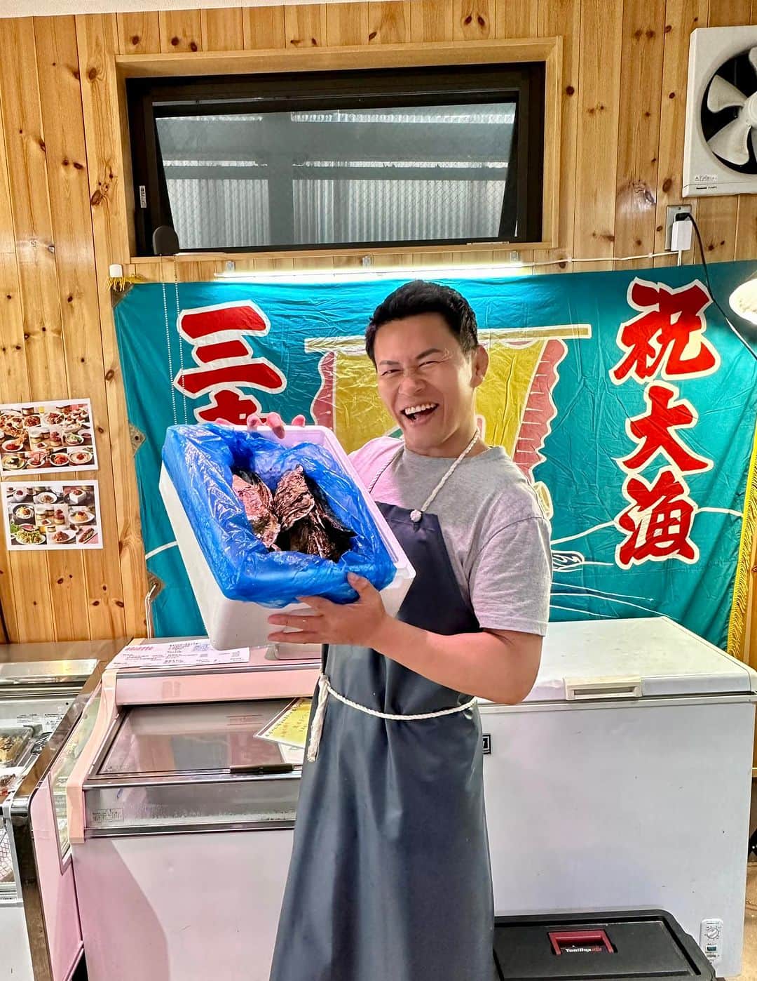 須藤元気さんのインスタグラム写真 - (須藤元気Instagram)「久しぶりに仕込みにきました。#元気な魚屋さん」5月27日 16時34分 - sudogenki
