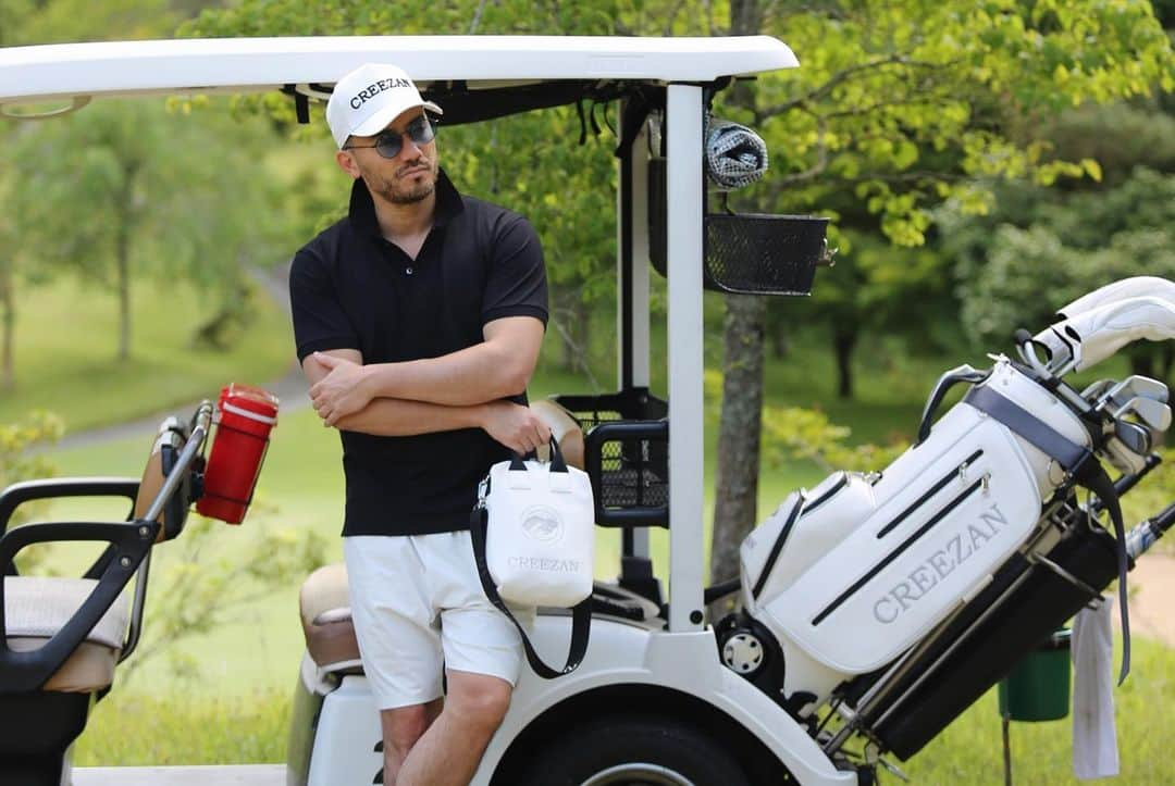 ベリッシモ・フランチェスコさんのインスタグラム写真 - (ベリッシモ・フランチェスコInstagram)「Golf is more than just a game, it’s a lifestyle⛳️  ゴルフの時間！気持ち良い😂 しかも、5/31(水)〜6/6(火) 阪急うめだ本店コトコトステージ82 CREEZAN GOLF POPUPSTORE開催！ぜひお越しください👍 #ベリッシモ #料理研究家 #ゴルフ #ゴルフウェア #ゴルフコーデ #ゴルフ男子 #ゴルフ初心者 #golf #golflife #golfstagram #francescobellissimo #fashion #fashionblogger #fashionstyle #fashionista #golffashion #ダンディ #イケオジ #イケメン #山東カントリークラブ #クリーザン #creezangolf #creezan #luxurylifestyle #vip #芸能人 #ゴルフデート #イタリア人 #italian #italianmodel」5月27日 16時40分 - bellissimoyoshi