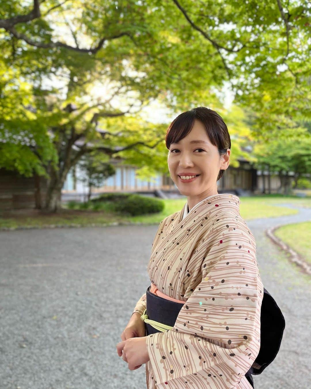 石橋美希のインスタグラム：「今週の山海漬は… 「着物が似合う街 盛岡」👘  新緑のまぶしい季節🍃 城下町盛岡には着物の似合う景色が たくさんあります😉  和の装いでイタリアンに茶房など ゆったりとした時間を楽しんできました☺️🍵  📢本日18時30分OA📢 ぜひご覧ください💗  #山海漬 #番組 #盛岡 #japan #morioka #tohoku #着物 #和 #ランチ #めんこいテレビ #アナウンサー #石橋美希」