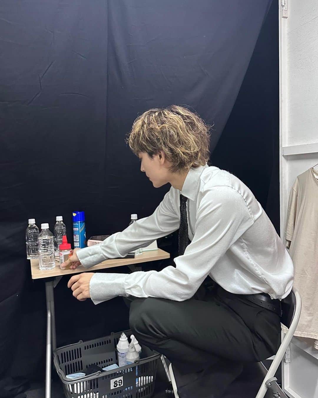 SONG（ソン・ユンヒョン）さんのインスタグラム写真 - (SONG（ソン・ユンヒョン）Instagram)「Backstage 🍯🐝」5月27日 17時10分 - sssong_yh