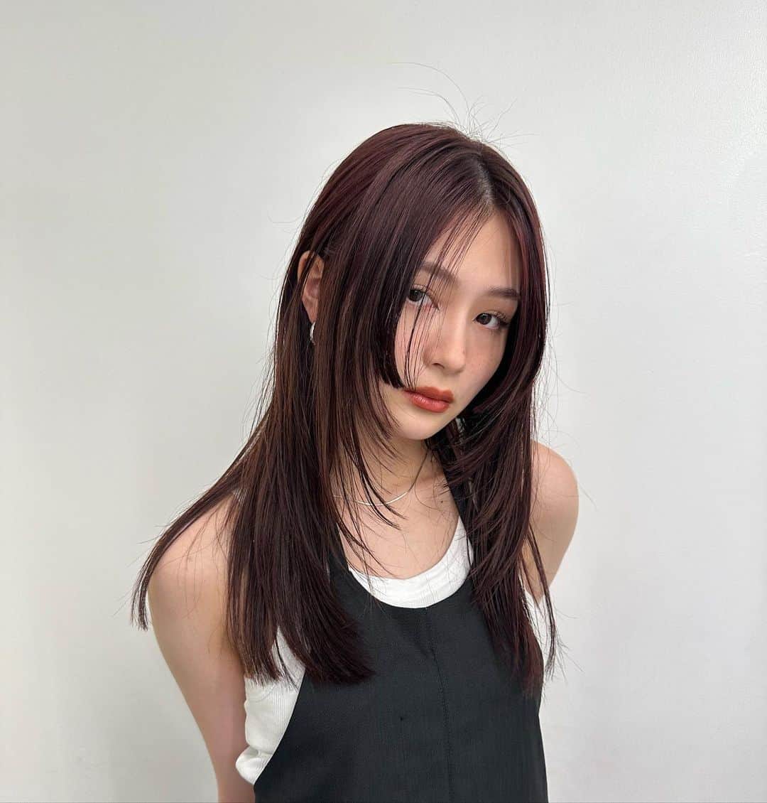 椎名亜美のインスタグラム：「アイラインとリップのみのダルメイク(^_^;)」