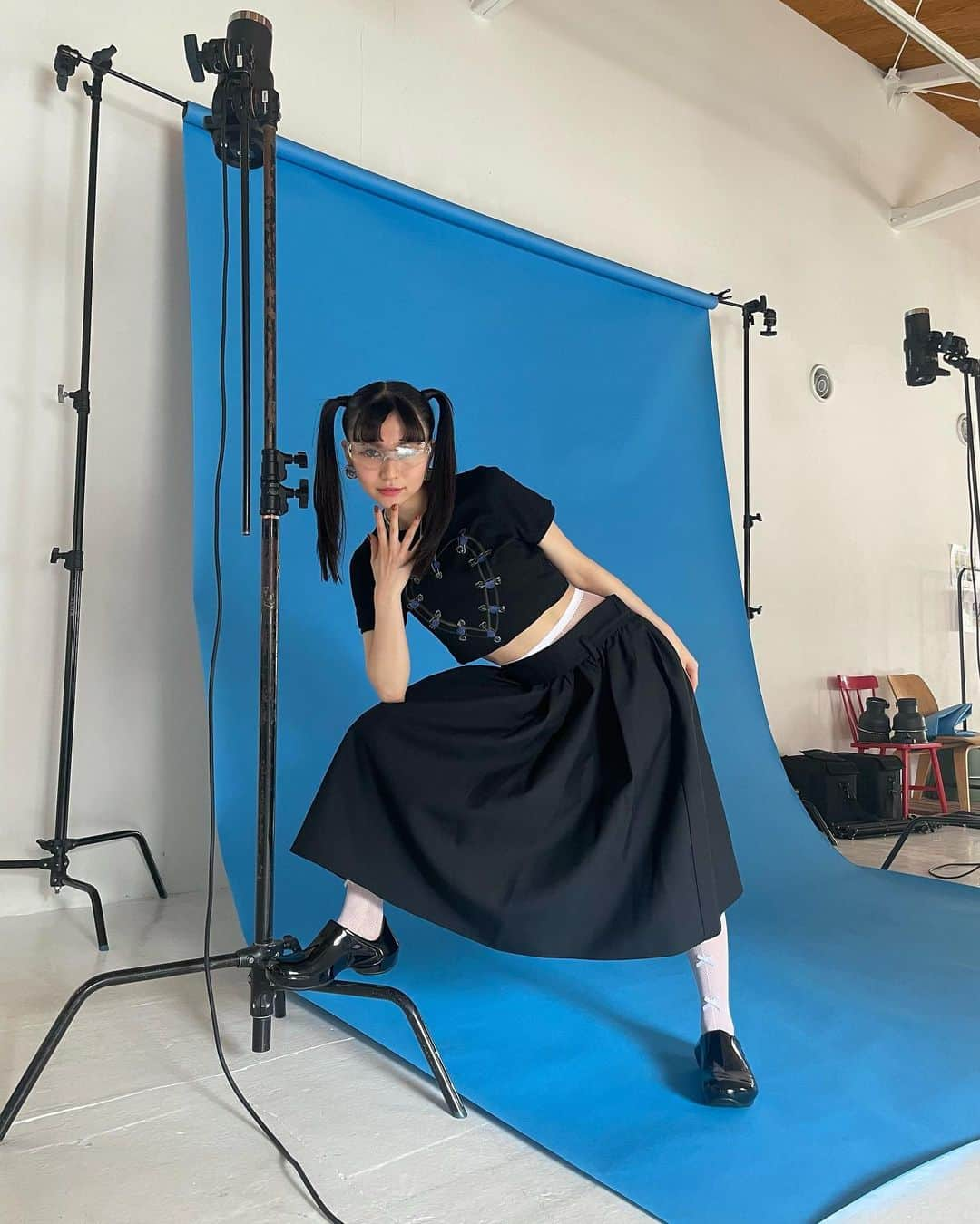 庄司芽生さんのインスタグラム写真 - (庄司芽生Instagram)「NYLON JAPAN 7月号(^_−)−⭐️💙🧡」5月27日 17時49分 - mei_tokyogirlsstyle