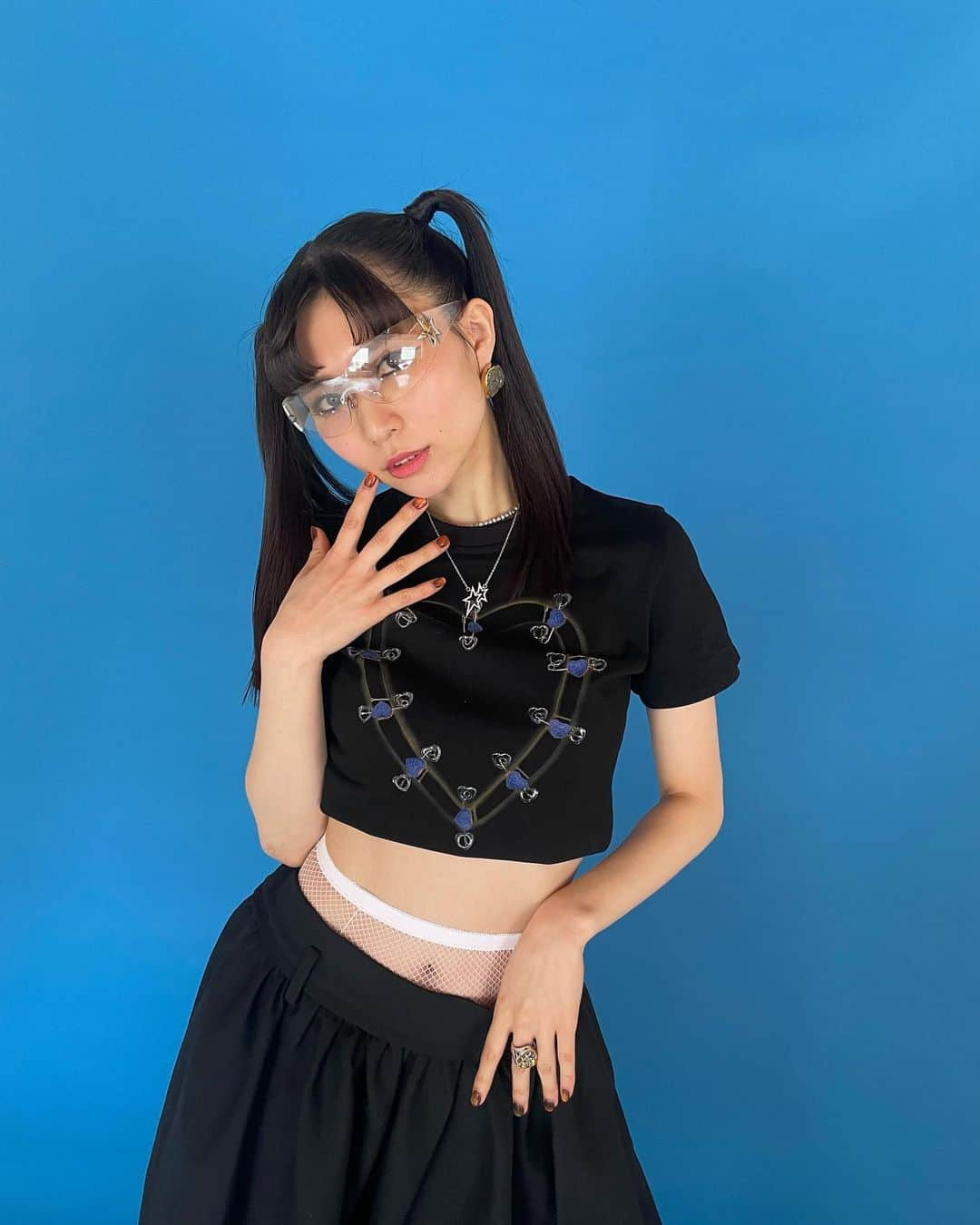 庄司芽生さんのインスタグラム写真 - (庄司芽生Instagram)「NYLON JAPAN 7月号(^_−)−⭐️💙🧡」5月27日 17時49分 - mei_tokyogirlsstyle