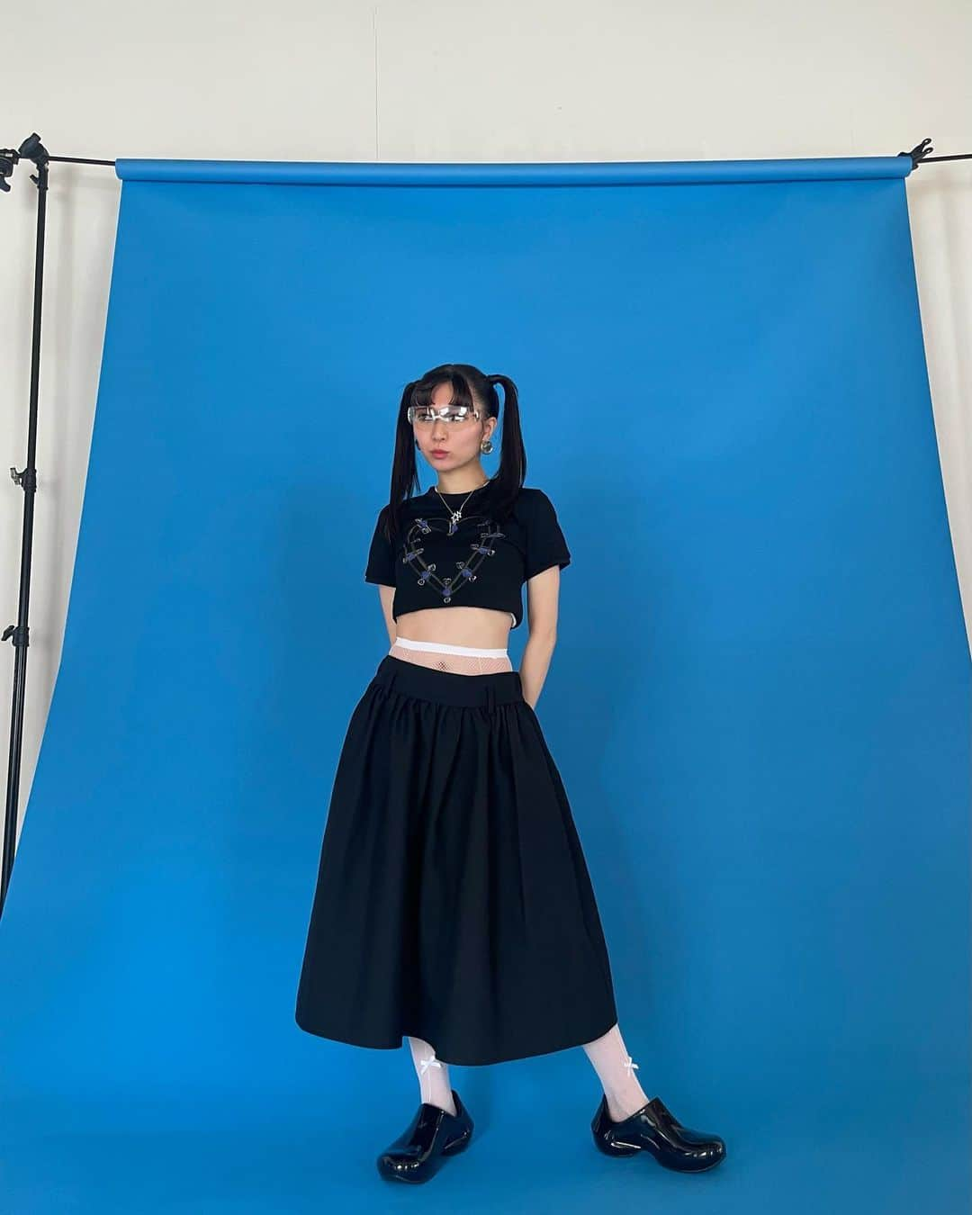 庄司芽生さんのインスタグラム写真 - (庄司芽生Instagram)「NYLON JAPAN 7月号(^_−)−⭐️💙🧡」5月27日 17時49分 - mei_tokyogirlsstyle