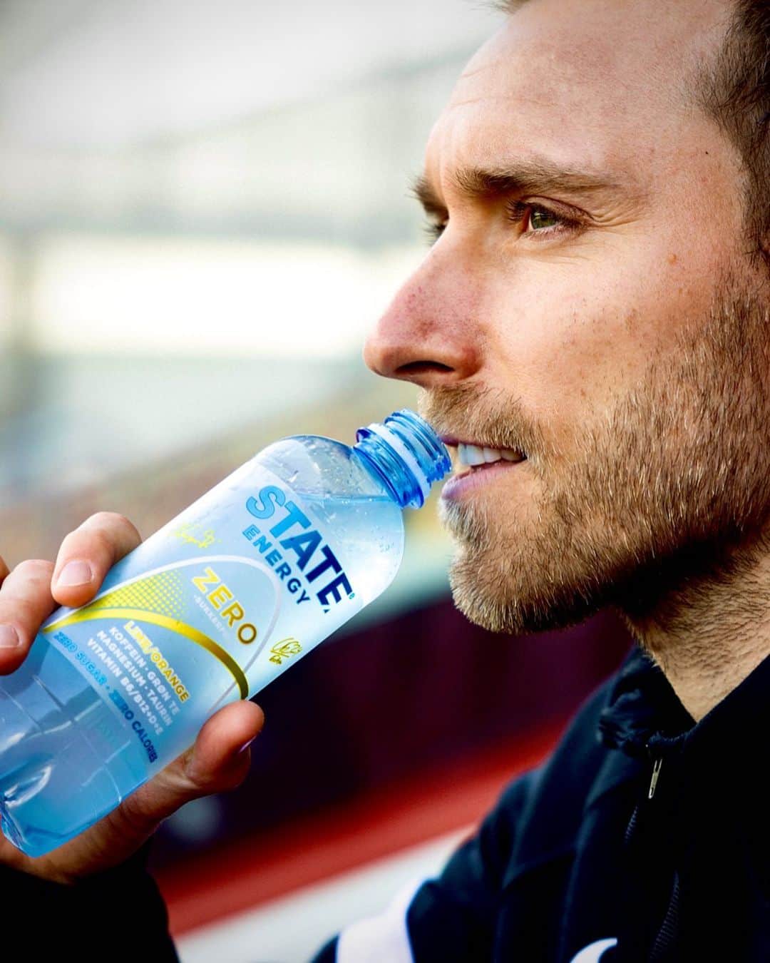 クリスティアン・エリクセンのインスタグラム：「Our little magic drinks are growing fast and are now available in more than 8000 stores across 13 countries 🌟🙌🏻  Now on to the last game of the season!  LET’S GO! ⚽️  #STATEDRINKS #ENERGY #CE14 #CHRISTIANERIKSEN #ENERGYDRINK #COOWNER #ERIKSEN #STATE」