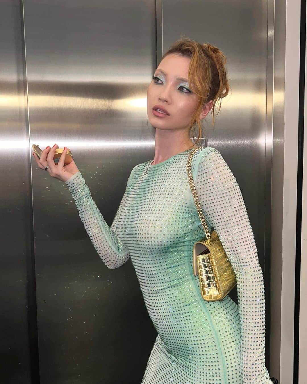 Aya Shalkarのインスタグラム：「What a week! My first #cannesfilmfestival glam for @astonmartin @amfar 🧜🏻‍♀️ dressed by @mrselfportrait ✨  Makeup: @aimeetwistartistry  Hair: @chadmaxwellhair  Merciiii 🫶🏻」