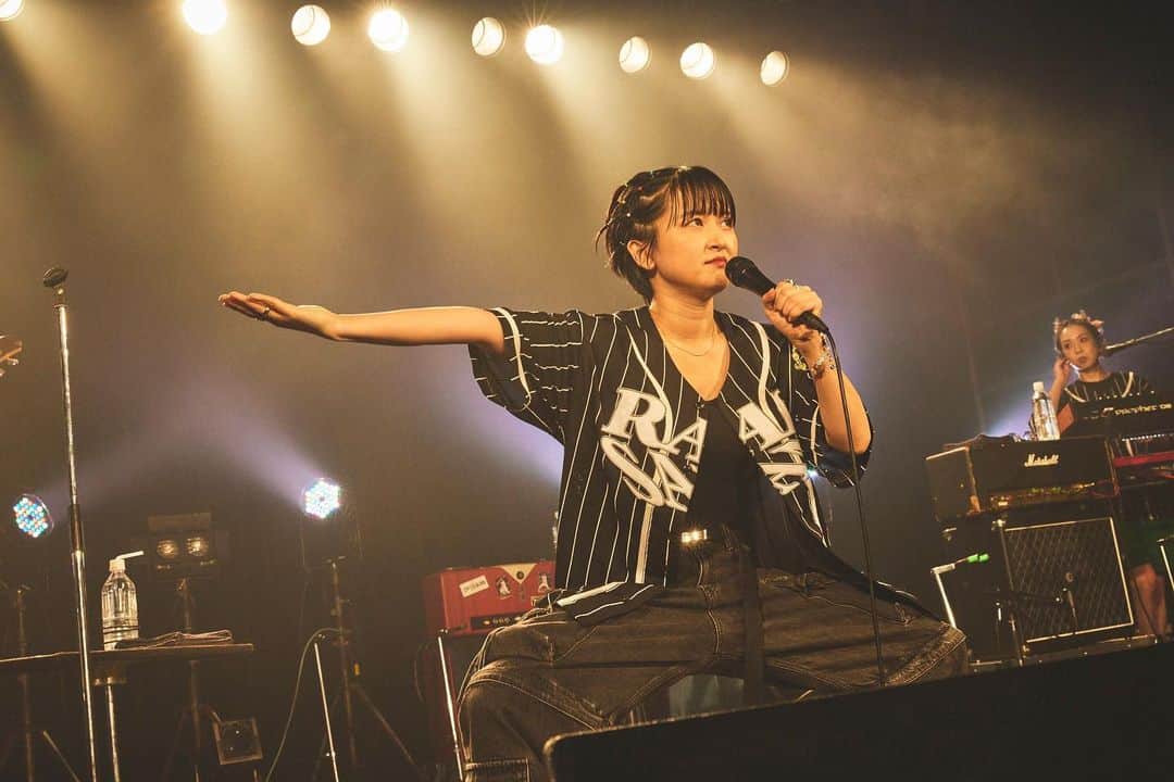 サーヤのインスタグラム：「礼賛ワンマンwhoopee!!! 完」