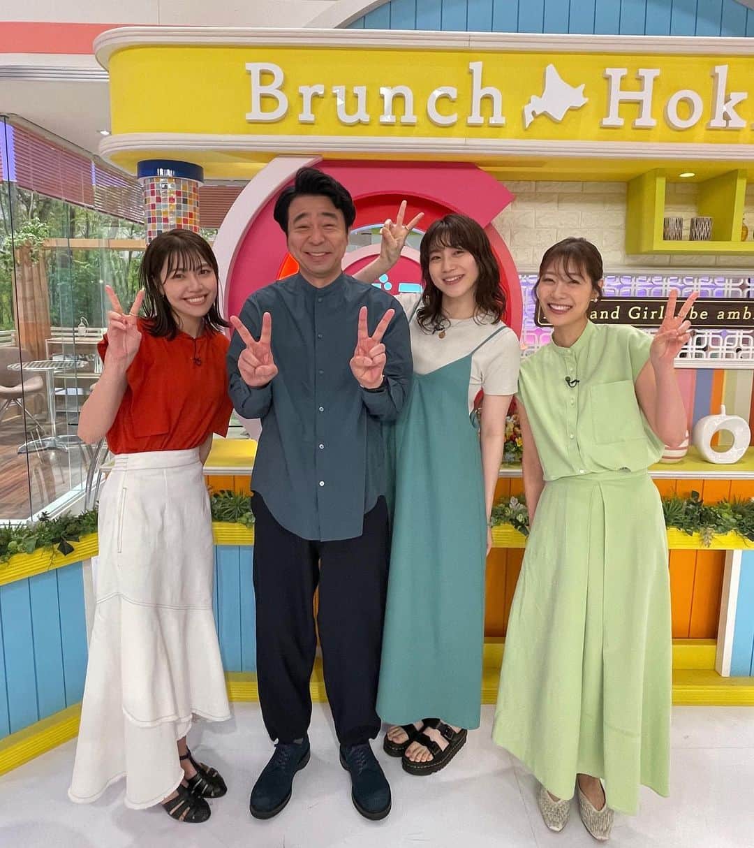 吉田晴香のインスタグラム：「ブラキタ📺💛 @burakita.hokkaido   生放送出演させていただきました☺️  ありがとうございました😊  #ブラキタ#hbc」