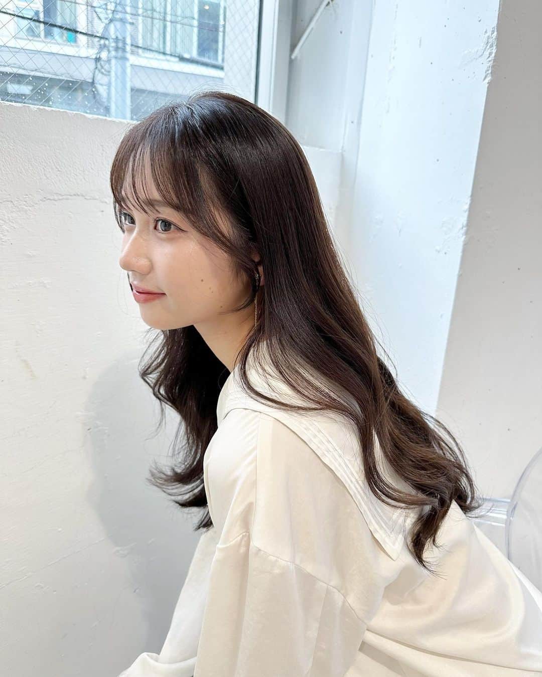 生形由佳のインスタグラム：「・ 🦋💠🫧  カラーしてもらった🍃  #ヘアカラー  #サロンモデル」