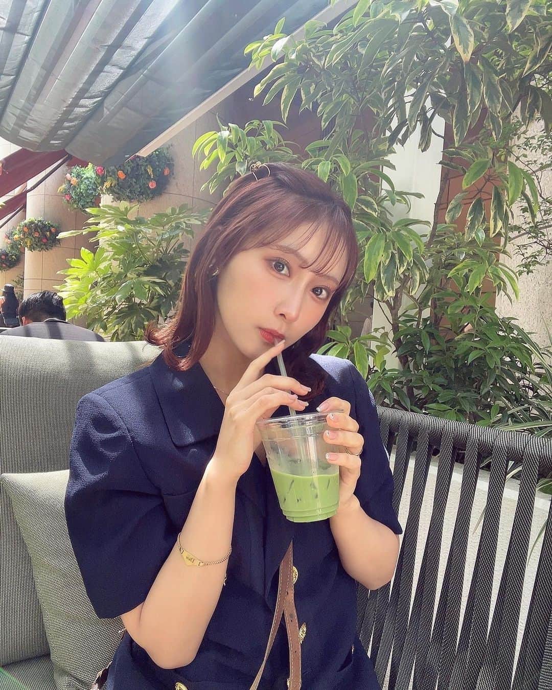 明石奈津子のインスタグラム：「* 最近お姉ちゃんと2人で 出かけるの楽しい♪」