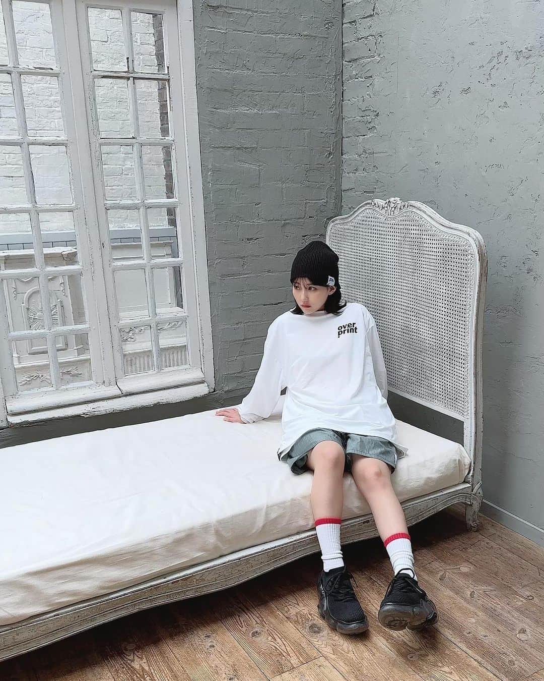 田中美久さんのインスタグラム写真 - (田中美久Instagram)「こういう系の服装も好きなんだよね」5月27日 19時41分 - mikumonmon_48
