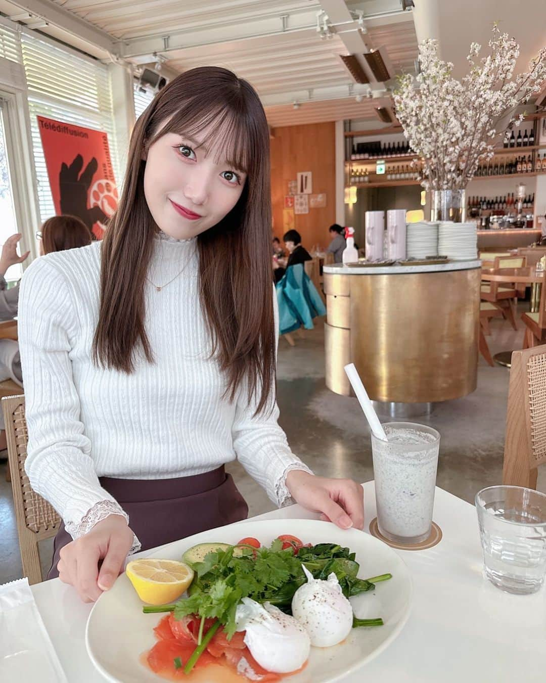 田中菜津美のインスタグラム：「. お友達と @billsjapan で ランチした時の🥗 . すごい前だけど(いつも時差ですみません) .」