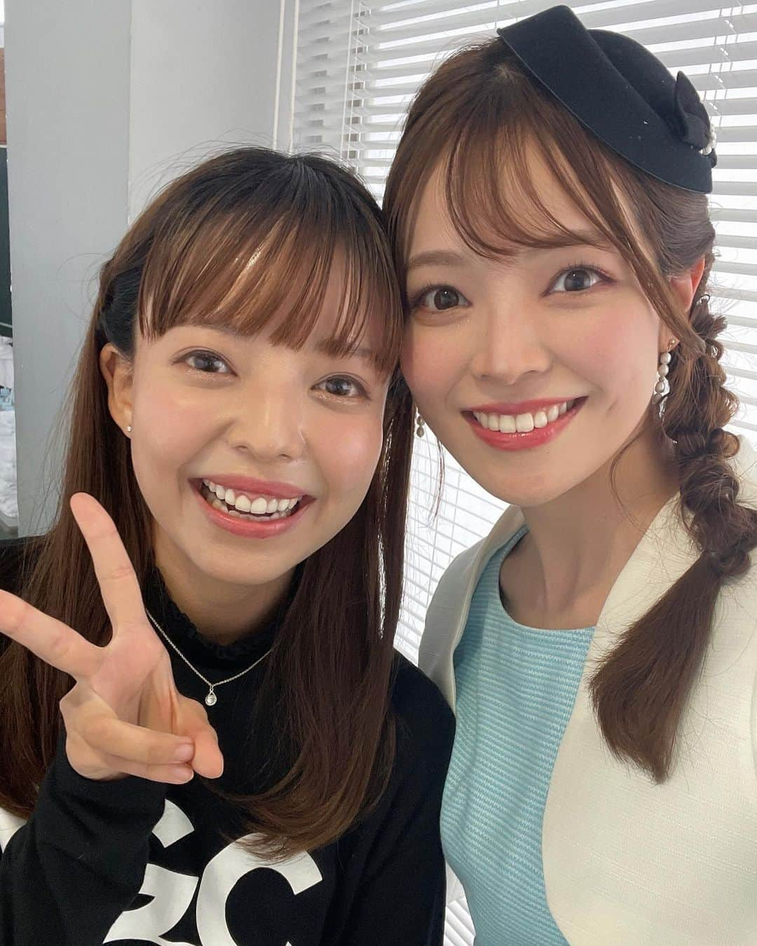 三宅絹紗さんのインスタグラム写真 - (三宅絹紗Instagram)「🎀🩵 TGCteen ICHINOSEKI 2023の サプライズ企画で なんとサタファンのステージが…！✨ 河合さん、久慈さんと 一緒にバスガイド三宅も出演しました🚌笑  ティーンみなさんの笑顔が キラキラ輝いていて とっても眩しかったです🤩  TGCteenをプロデュースする東京ガールズコレクションは大好きで 高校生の頃、何度も観に行っていたので あの憧れの舞台に出演できて 嬉しかったです🥹💕  会場には 芽ちゃん(西島アナ)も来ていて 一生懸命、取材がんばっていました😚💘  今日の様子はYouTubeから アーカイブ配信も見られるそうです🔥  #tgcteen#tgcteenichinoseki#サプライズ企画#サタデーファンキーズ#サタファン#いわバス#一関市#いわて#めんこいテレビ#西島芽#三宅絹紗」5月27日 20時19分 - kinusa_miyake_mit