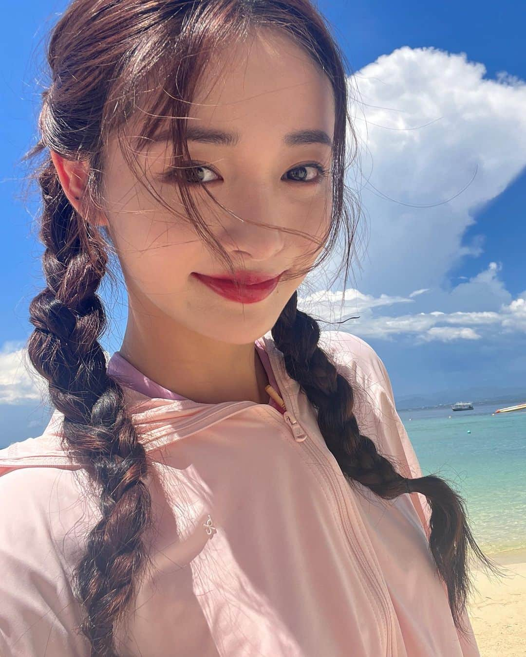 チュ・ギョルギョンさんのインスタグラム写真 - (チュ・ギョルギョンInstagram)5月27日 21時09分 - zhou_jieqiong1216