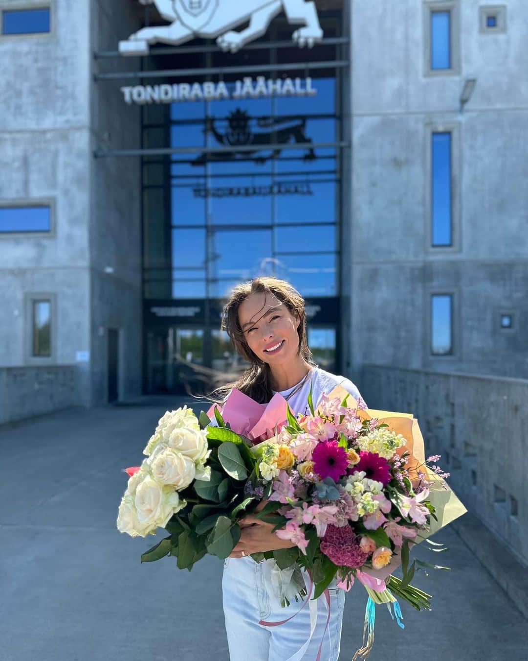 エレーナ・グレボワのインスタグラム：「Окончание сезона 2022/23🥳⛸️ Всем спасибо🌷」