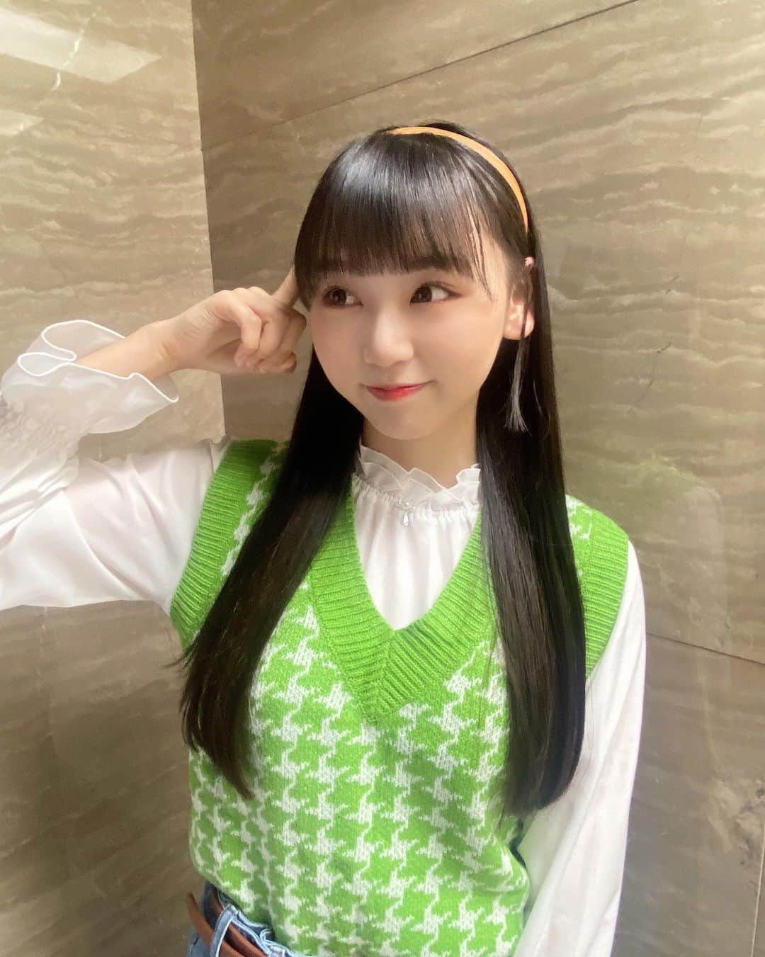 泉綾乃のインスタグラム：「メイ🤍💚🧡  #舞台 #シェイクス2023 -TOKAI side- & -KANSAI side-」