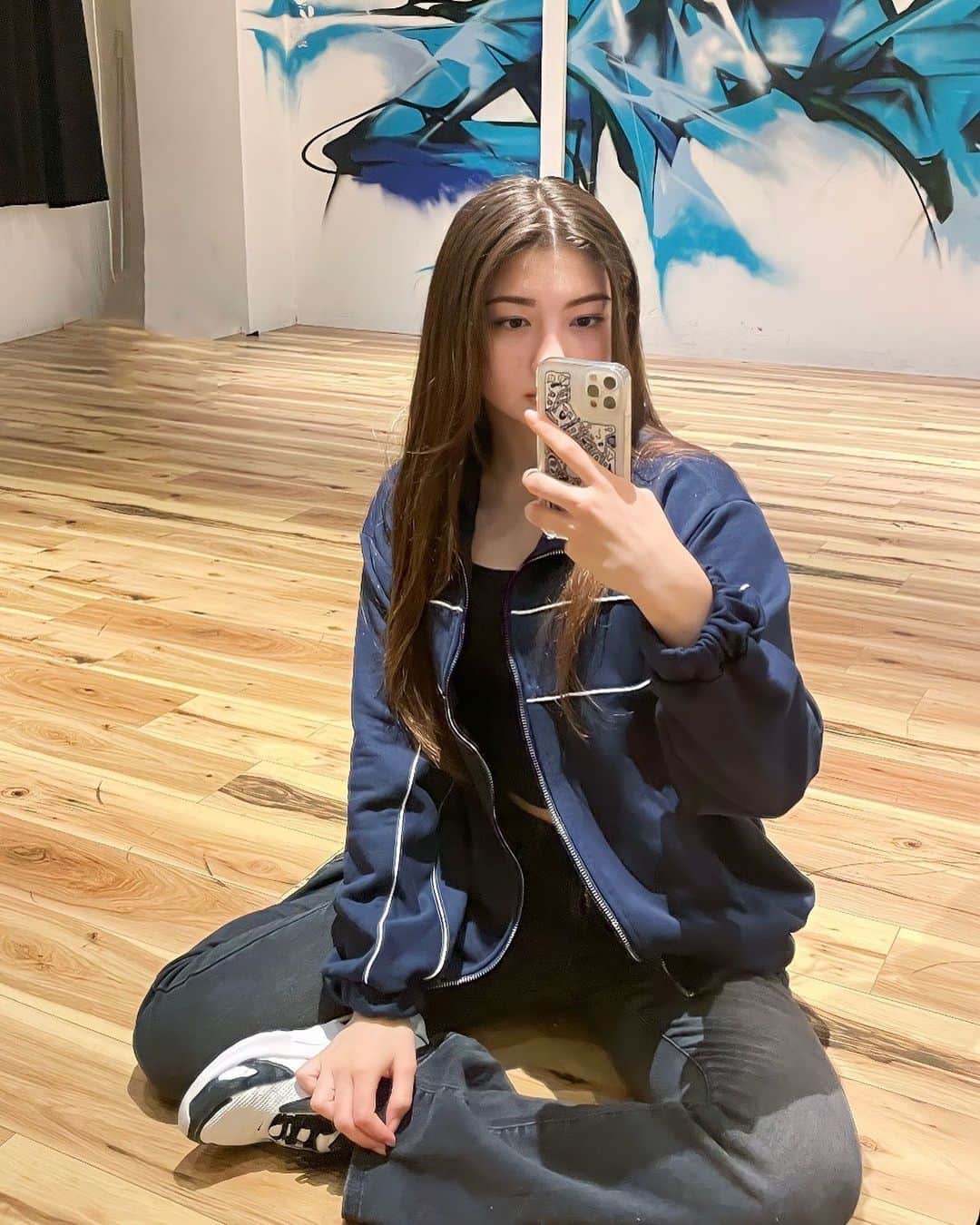 りりあのインスタグラム：「ᴅᴀɴᴄᴇ ❤︎  sʜᴇɪɴ ᴛᴏᴘs 12032016 ʙᴏᴛᴛᴏᴍs 10917696  ᴄᴜᴘᴏɴ ᴄᴏᴅᴇ ”ʟɪʟʟɪᴀ”  #SHEIN #SHEINforall #ootd #dance」