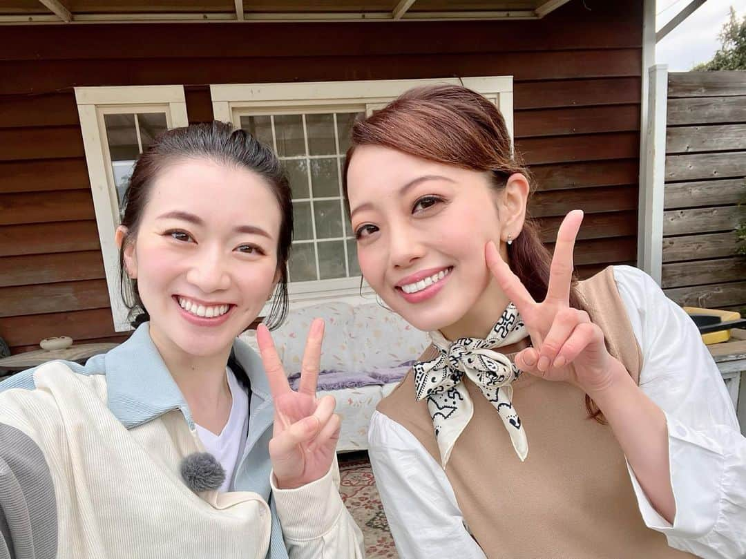 星南のぞみさんのインスタグラム写真 - (星南のぞみInstagram)「🐴🩵  見て下さった皆様 ありがとうございました！  貴重なゲストに呼んで頂き、感謝の気持ちでいっぱいです🫧 ひらめさんの事話足りませんでしたー😭  ひらめさん、中島さん、スタッフの皆様 本当にありがとうございました🙇‍♀️  乗馬またやりたいなぁ🐎 かっこいいネロくん 乗せてくれてありがとう♡  #アプレジェンヌ #cs #hulu #朝月希和 さん#中島芽生 さん#星南のぞみ  #乗馬体験」5月28日 7時45分 - seina_nozomi