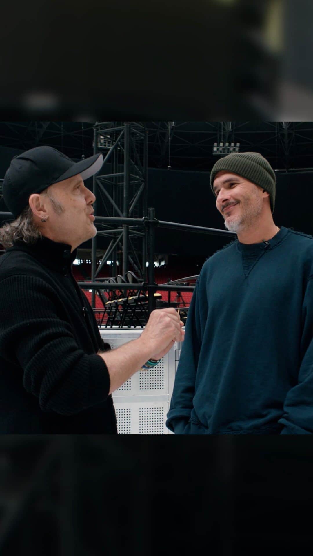 メタリカのインスタグラム：「We’ve been doing Snake Pits for 30+ years, but for the #M72 World Tour, we’re doing something a little different. Well, maybe not “little”...  Join @larsulrich and @applemusic’s @zanelowe for a look at the new Snake Pit ➡️ LINK IN BIO」