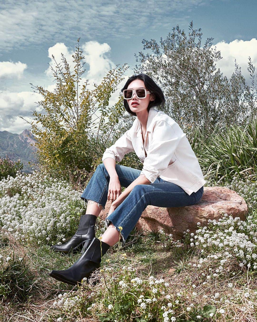 motherdenimのインスタグラム：「Summer Dreams.」