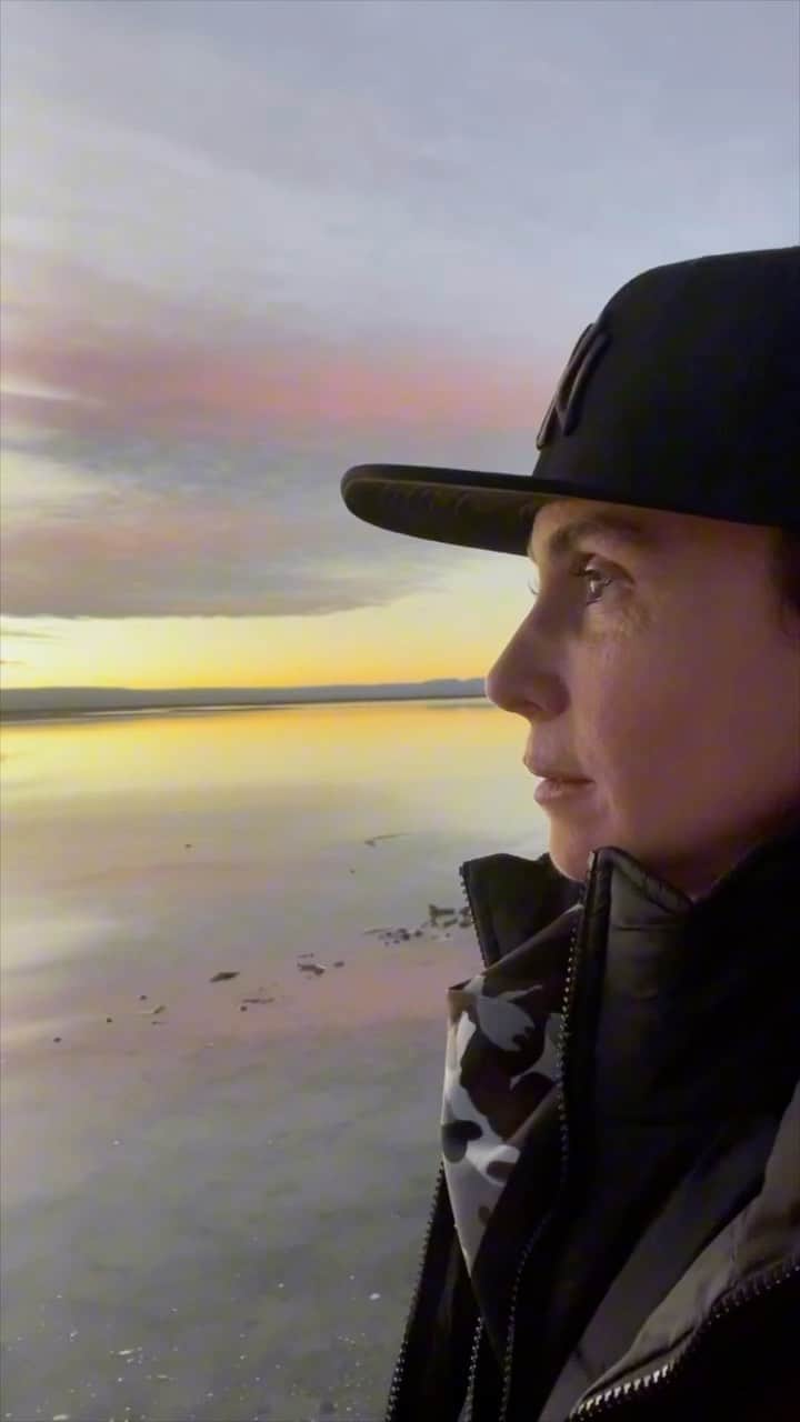 Giovanna Antonelliのインスタグラム：「Realmente essa exuberância do deserto é capaz de transformar as pessoas q visitam e q passam por aqui!!  #exploreodeserto #brasileirosnoatacama @brasileirosnoatacama」