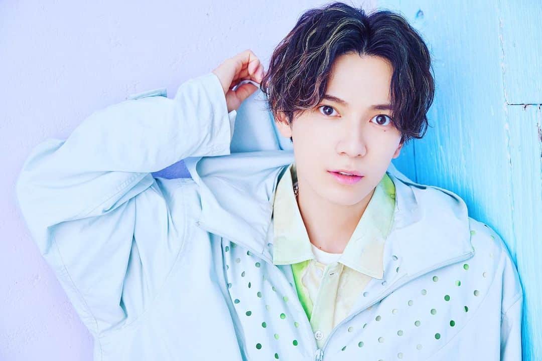 糸川耀士郎のインスタグラム：「本日、30歳の誕生日を迎えました！！ 皆様のお陰でここまでやって来られました。これからも突っ走って誰も成し得なかったおもろい事できる30代にします！！よろしくです！！！！」