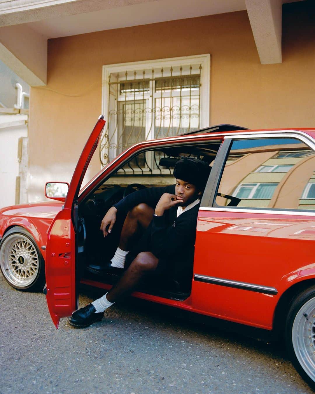 ミシー・バチュアイのインスタグラム：「Wearing SS23 @lacoste 🐊 Directed & styled by @bencomuce  Photographer @victorlbd」