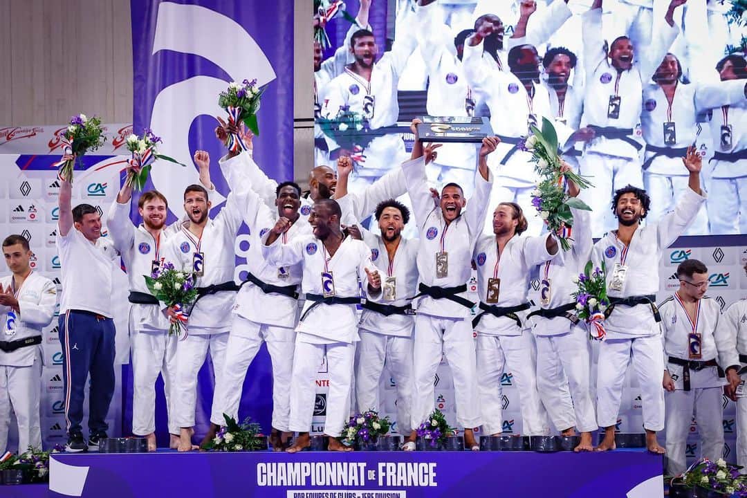 テディ・リネールのインスタグラム：「De nouveau CHAMPIONS DE FRANCE SHAAA 🇫🇷🥇 Bravo l’équipe ❤️💙 @psg_judo @psg 🫶🏾  Once AGAIN Champions of France SHAAA 🇫🇷🥇Congrats to the team ❤️💙  📸 @valrofflaurene / KMSP」
