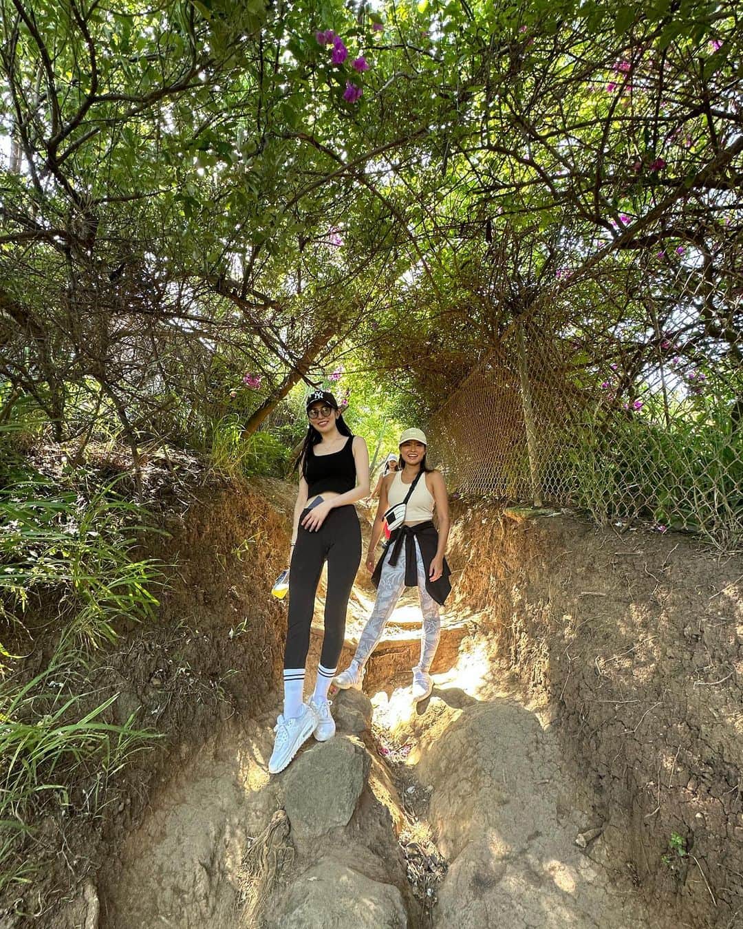 碧井椿さんのインスタグラム写真 - (碧井椿Instagram)「みんなでハイキングしたら楽しい♫ ギリギリまでココヘッド⛰へ行くか迷ってた！」5月28日 2時12分 - vivichan1325
