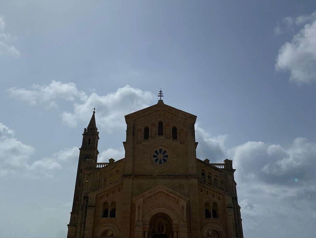 チョ・ハンチョルさんのインスタグラム写真 - (チョ・ハンチョルInstagram)「#Malta 빈센조 대신 한승혁이 왔다.」5月28日 4時35分 - 1season73