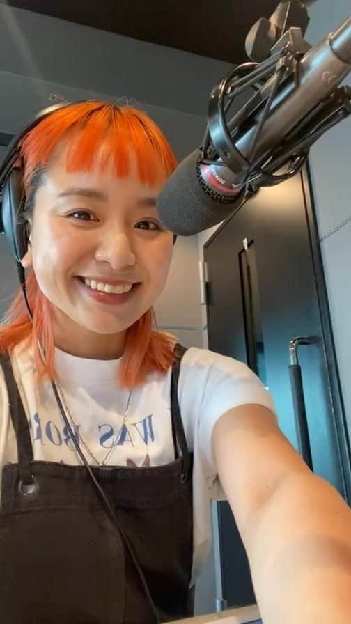 もものインスタグラム：「はじまりました！ 今日も元気にARROWS！」